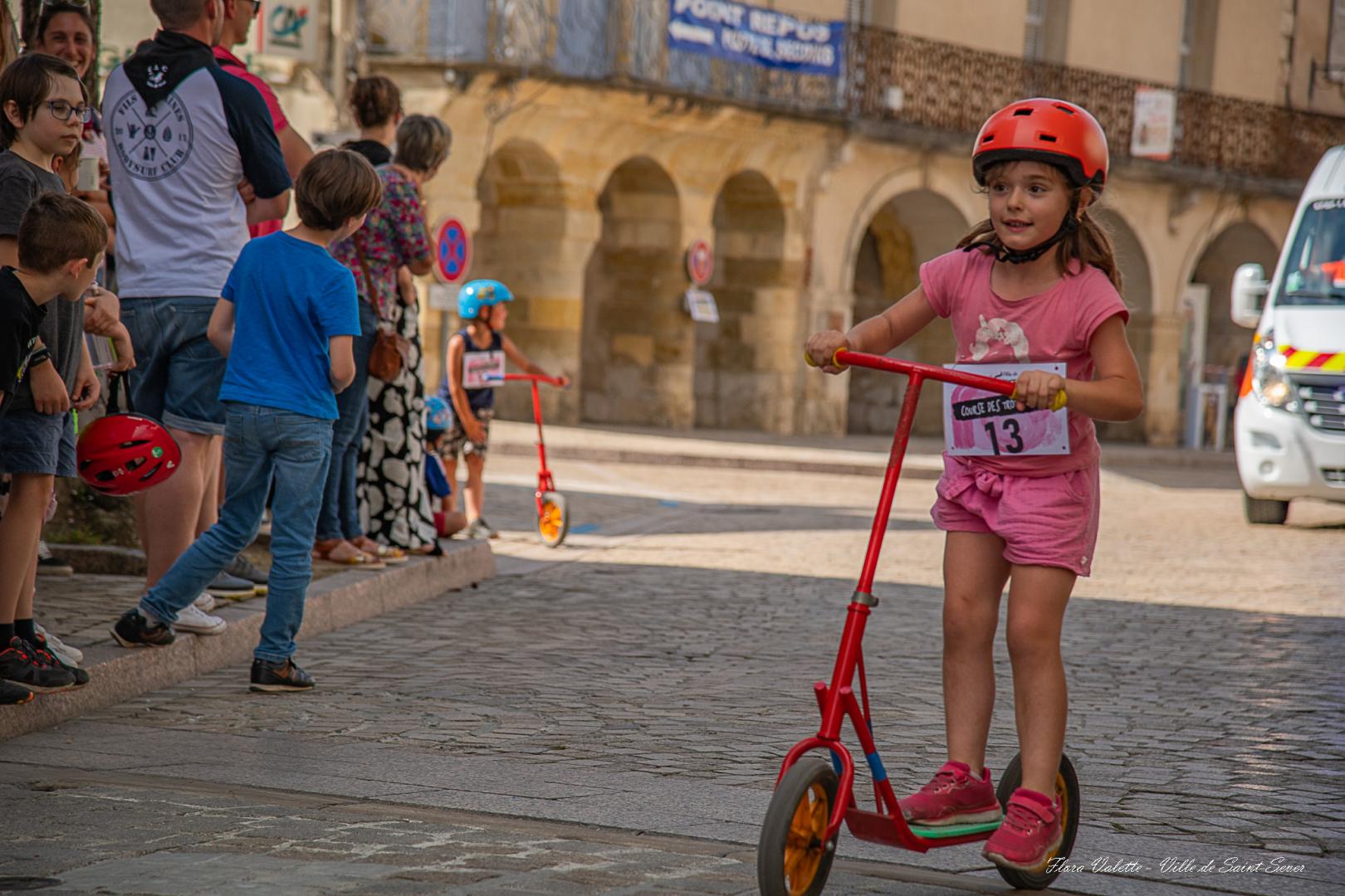 Course des trottinettes manche 2 (4).jpg
